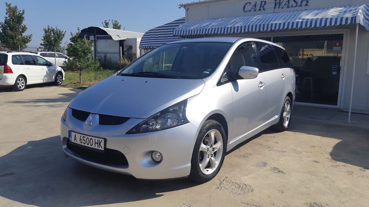 Mitsubishi Grandis 2,4 - ShatoAvto